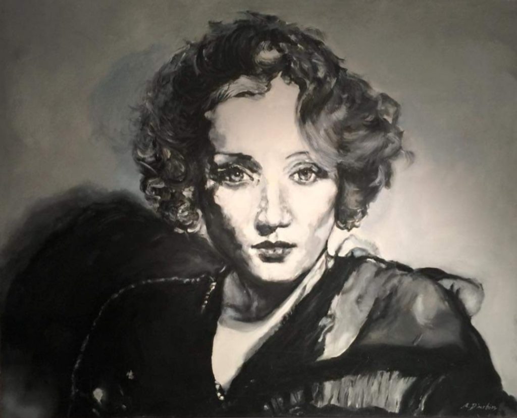 Stuhl und Besen in Hintergrund